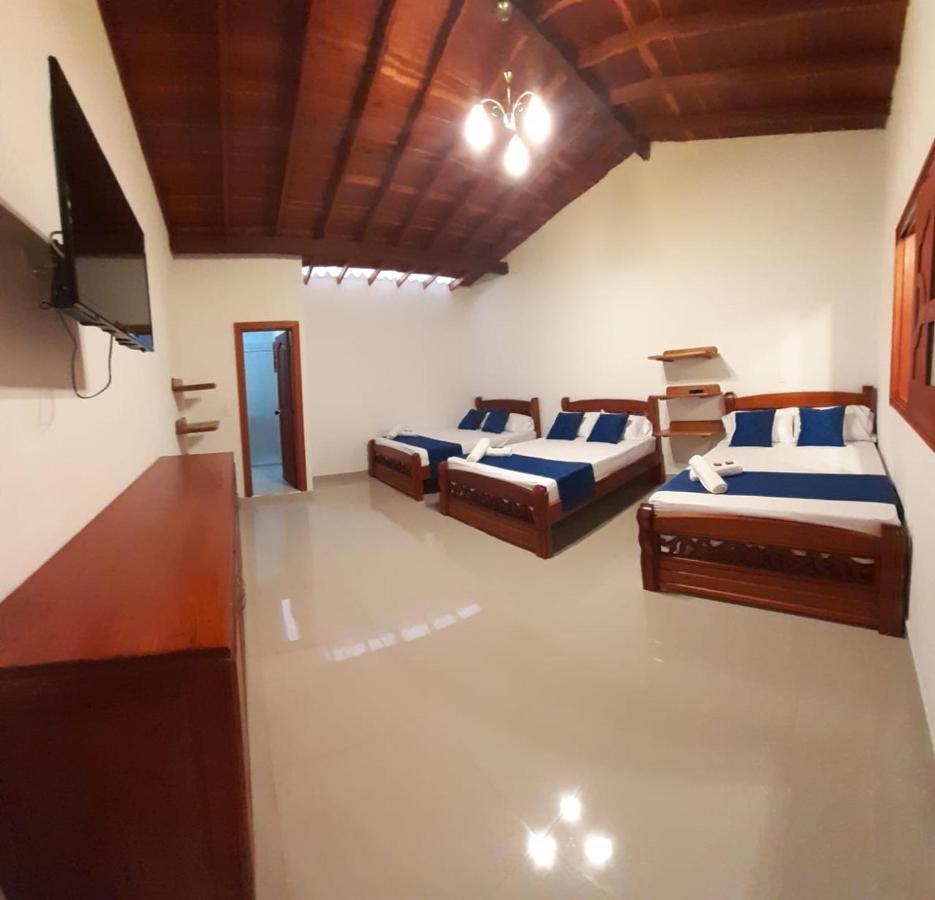 Hotel Jardin De Rosas Bagian luar foto