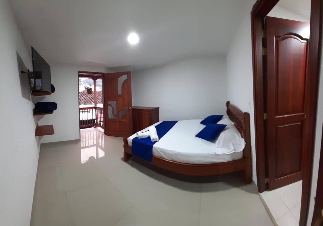 Hotel Jardin De Rosas Bagian luar foto